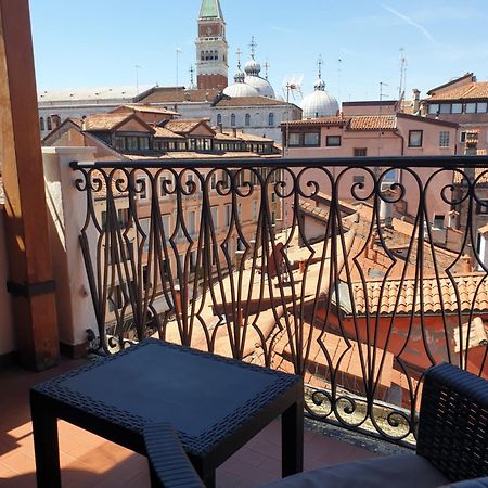 Ferienwohnung Residenza Tiziana Venezia Exterior foto