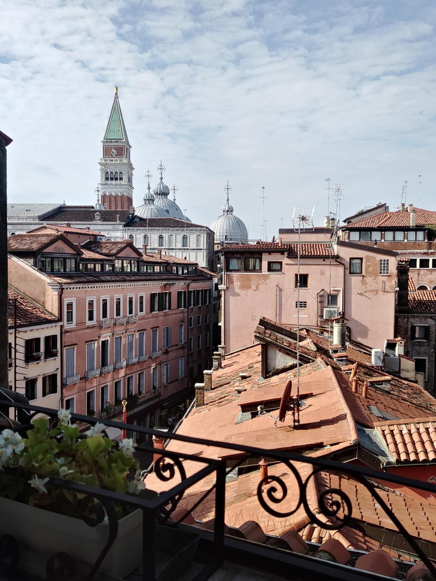 Ferienwohnung Residenza Tiziana Venezia Exterior foto